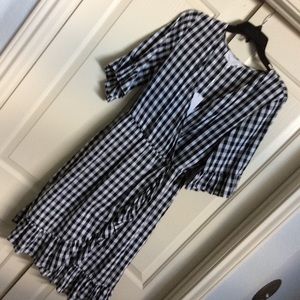 Gingham black & white ruffle ~faux~ wrap dress large.  Black poly lining.